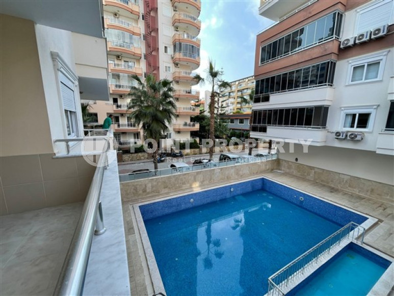 Ухоженная квартира 120 м2 в турецком доме в 200 метрах от моря, район Махмутлар-id-3665-фото-6