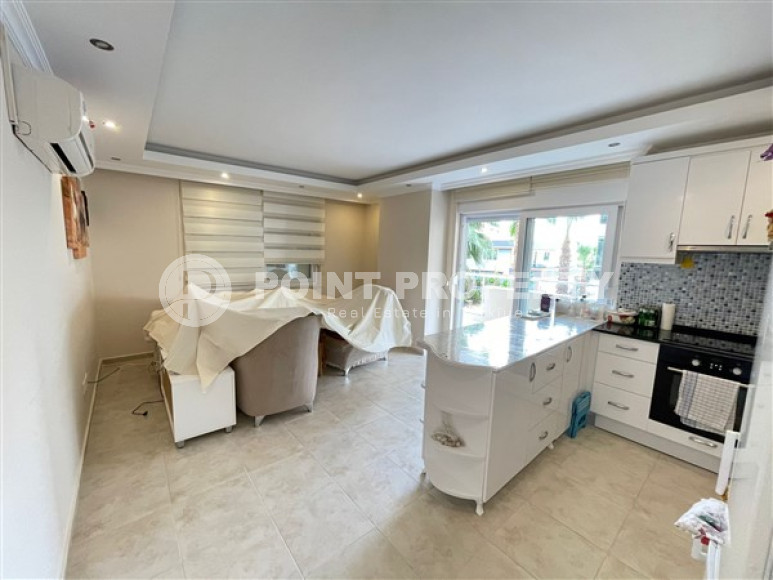 Ухоженная квартира 120 м2 в турецком доме в 200 метрах от моря, район Махмутлар-id-3665-фото-11