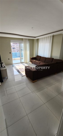 Huge two-level apartment of 320 m2 with furniture located in the very center of Mahmutlar-id-3666-photo-6