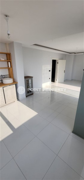 Huge two-level apartment of 320 m2 with furniture located in the very center of Mahmutlar-id-3666-photo-11
