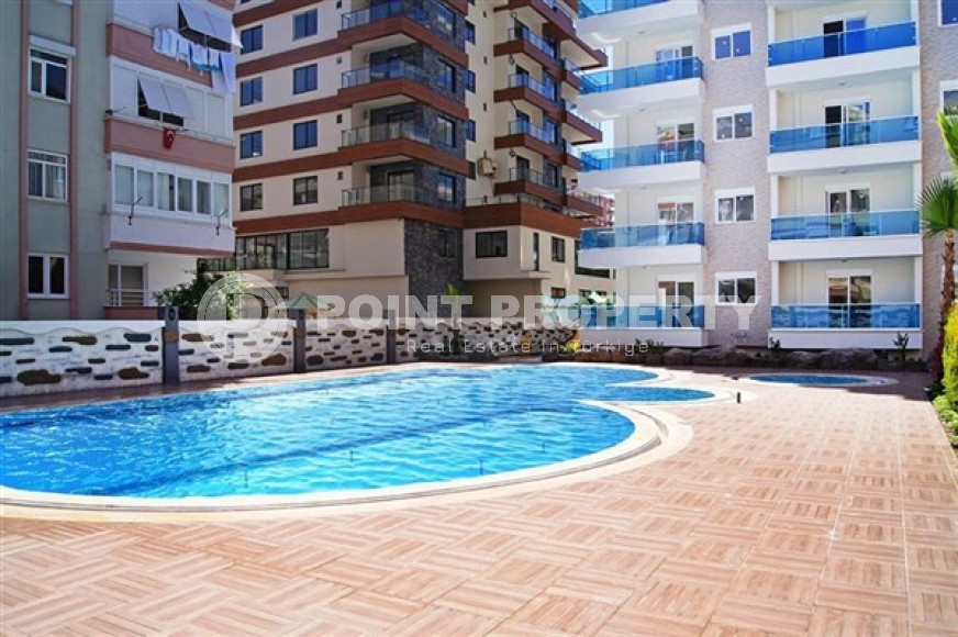 Huge two-level apartment of 320 m2 with furniture located in the very center of Mahmutlar-id-3666-photo-18