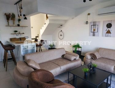 Стильная дизайнерская квартира с тремя спальнями, 140м², в таунхаусе в районе Алании Каргыджак-id-1319-фото-3