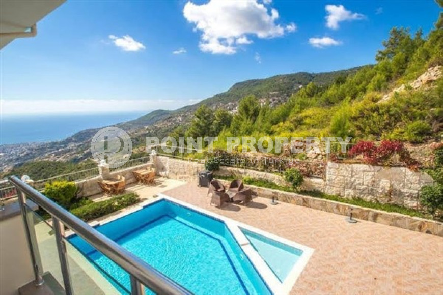 Дуплексная вилла с семью комнатами общей площадью 400 м2, центр Аланьи, район Тепе-id-3671-фото-20