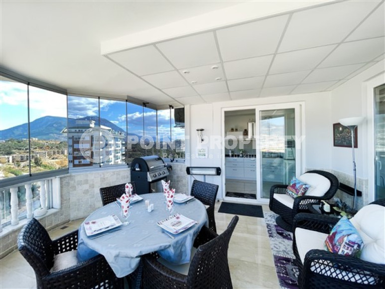 Роскошные дуплексные апартаменты 220 м2 в 850 метрах от Средиземного моря, район Тосмур-id-3672-фото-4