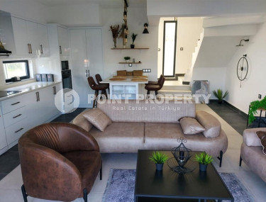 Стильная дизайнерская квартира с тремя спальнями, 140м², в таунхаусе в районе Алании Каргыджак-id-1319-фото-5