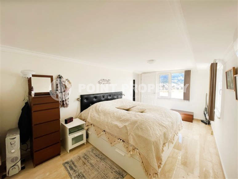 Роскошные дуплексные апартаменты 220 м2 в 850 метрах от Средиземного моря, район Тосмур-id-3672-фото-13