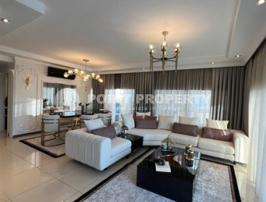 Изысканный пятикомнатный пентхаус 300 м2 с дизайнерским интерьером в районе Конаклы-id-3675-фото-2