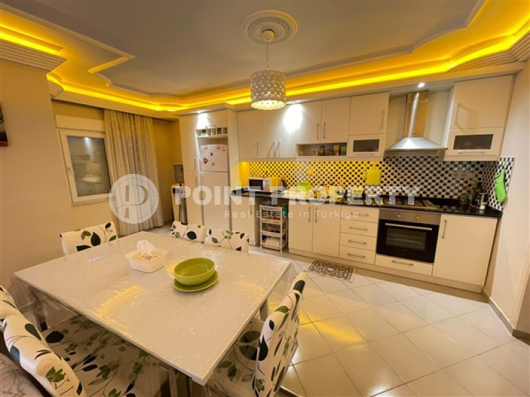 Милая трёхкомнатная квартира с площадью 125 м2, двумя ванными и балконами в районе Махмутлар-id-3678-фото-2