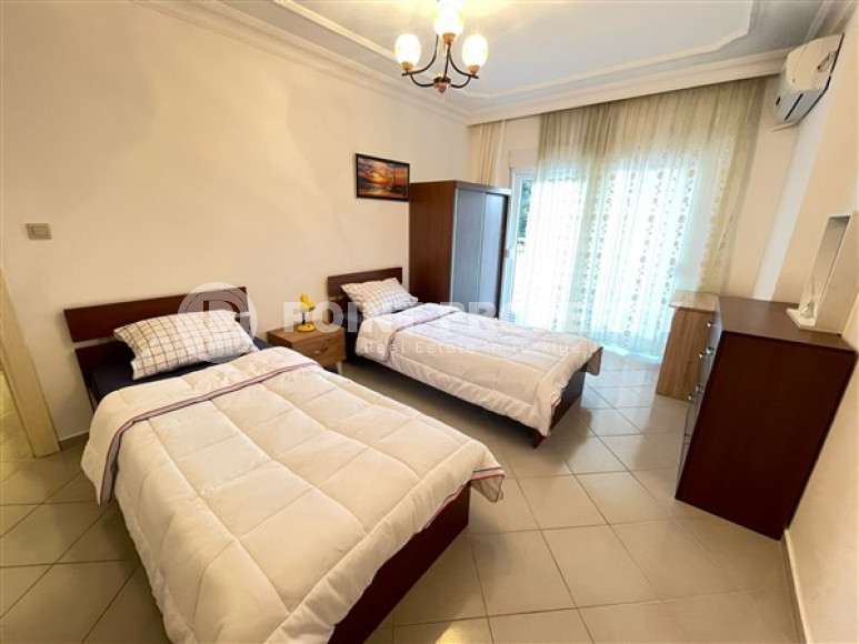 Милая трёхкомнатная квартира с площадью 125 м2, двумя ванными и балконами в районе Махмутлар-id-3678-фото-4