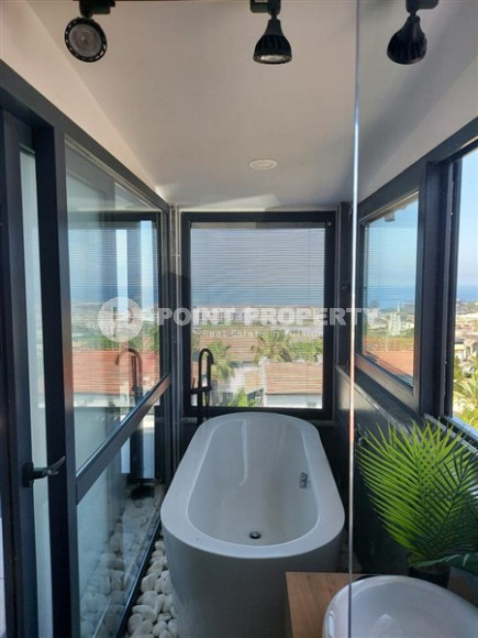 Стильная дизайнерская квартира с тремя спальнями, 140м², в таунхаусе в районе Алании Каргыджак-id-1319-фото-16