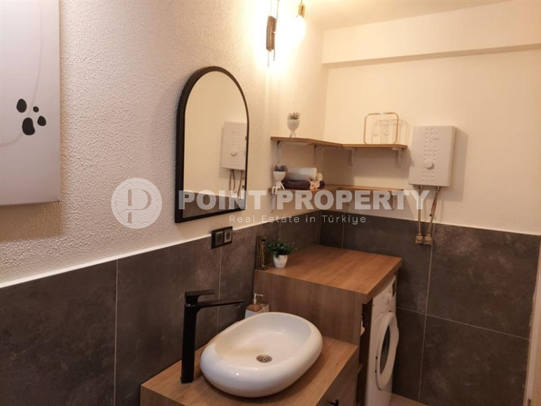 Стильная дизайнерская квартира с тремя спальнями, 140м², в таунхаусе в районе Алании Каргыджак-id-1319-фото-17