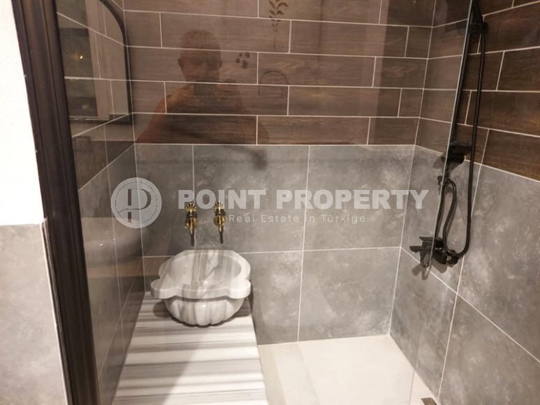 Стильная дизайнерская квартира с тремя спальнями, 140м², в таунхаусе в районе Алании Каргыджак-id-1319-фото-18