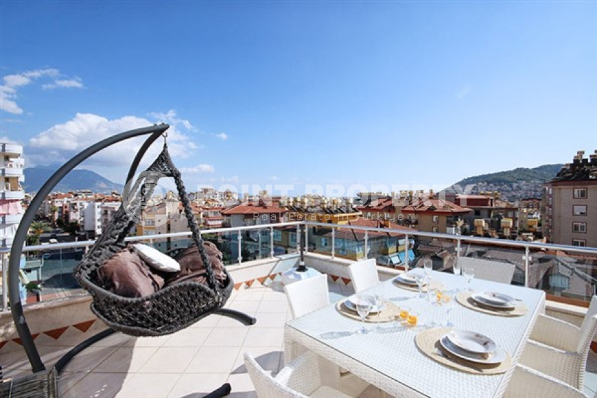 Ready-to-move-in five-room penthouse 225 m2 with quality furniture, Alanya, Kadipasha district-id-3682-photo-13