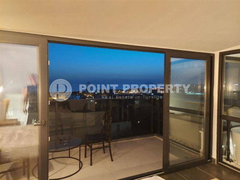 Стильная дизайнерская квартира с тремя спальнями, 140м², в таунхаусе в районе Алании Каргыджак-id-1319-фото-20