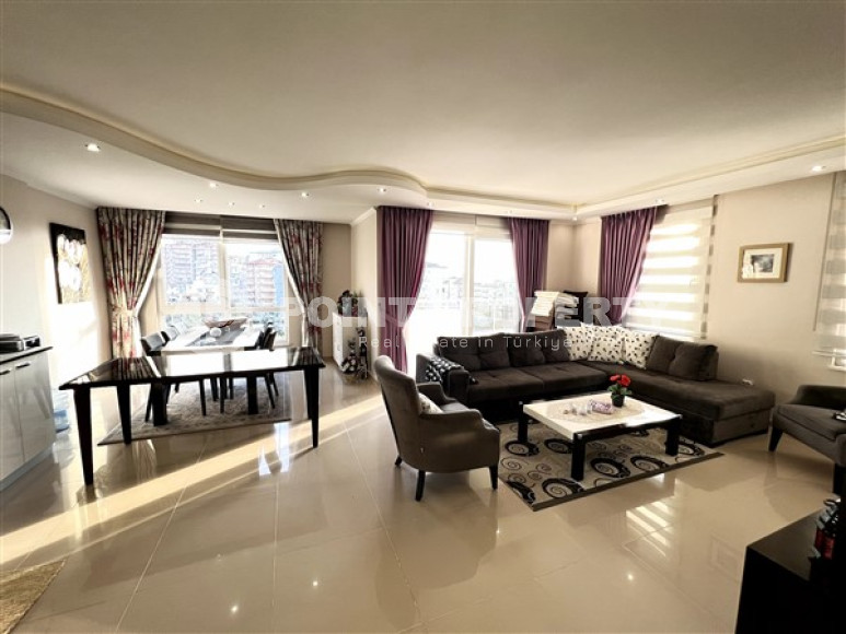 Просторная трёхкомнатная квартира 125 м2 с мебелью и двумя балконами в районе Тосмур-id-3685-фото-9