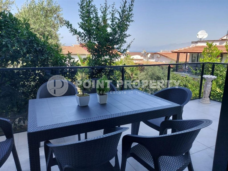 Стильная дизайнерская квартира с тремя спальнями, 140м², в таунхаусе в районе Алании Каргыджак-id-1319-фото-22