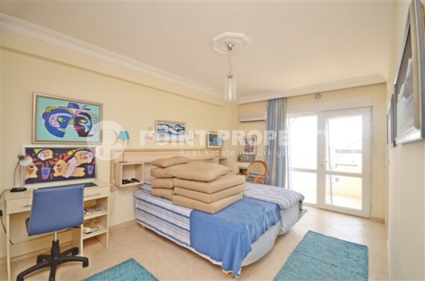 Очаровательная трёхкомнатная с площадью 125 м2 в районе Махмутлар, в 250 метрах от моря-id-3690-фото-9