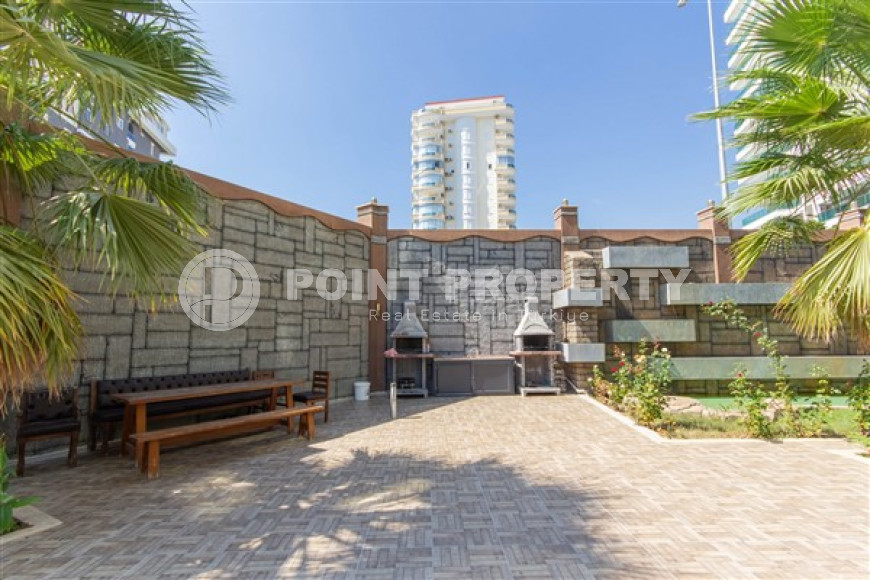 Furnished two-room apartment 80 m2 in a high-rise residence, Mahmutlar district-id-3693-photo-3