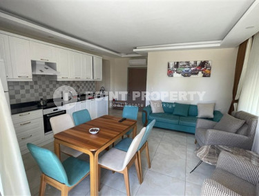 Comfortable three-room apartment 110 m2 with furniture, Mahmutlar-id-3694-photo-1