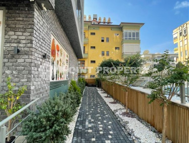 Трёхкомнатная квартира 78 м2 укомплектованная мебелью, в 700 метрах от пляжа Клеопатры, центр Аланьи-id-3696-фото-3