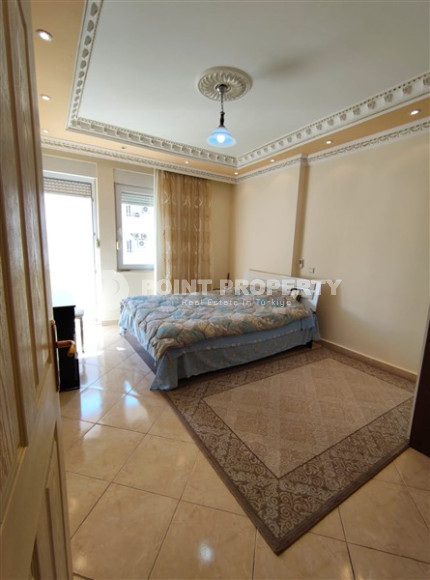 Апартаменты удобной планировки с двумя отдельными светлыми спальнями всего в 250 метрах от моря.-id-3698-фото-9