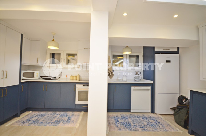 Обновленная меблированная вилла 3+1, 200м², в районе Алании Демирташ, в коттеджном поселке с инфраструктурой-id-1320-фото-15