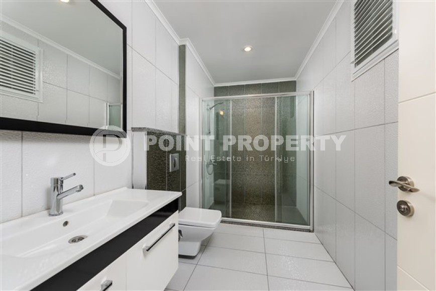 Просторный пентхаус с четырьмя спальными комнатами.-id-3700-фото-4