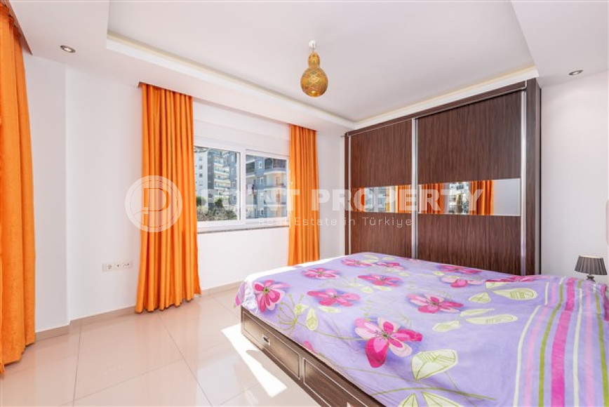 Просторный пентхаус с четырьмя спальными комнатами.-id-3700-фото-8