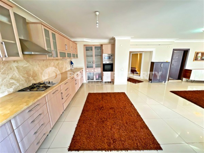 Большая и уютная квартира 170 м2 в районе Джикджилли, Аланья, продается без мебели-id-3702-фото-6