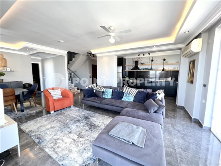 Дуплекс полностью меблированный, на 12-м этаже, с выходом на террасы, в районе Махмутлар.-id-3704-фото-3