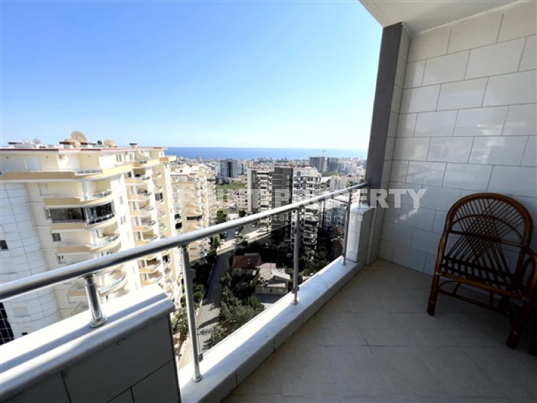 Дуплекс полностью меблированный, на 12-м этаже, с выходом на террасы, в районе Махмутлар.-id-3704-фото-9