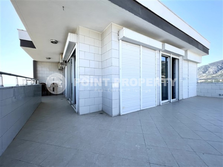 Дуплекс полностью меблированный, на 12-м этаже, с выходом на террасы, в районе Махмутлар.-id-3704-фото-16