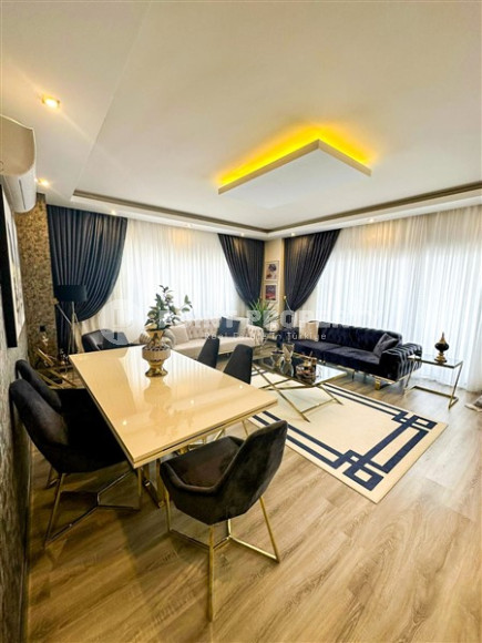 Апартаменты с четырьмя спальными комнатами в 800 метрах от моря.-id-3706-фото-2