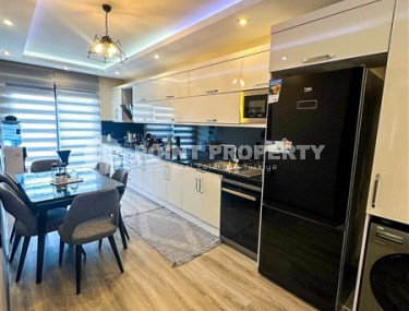 Апартаменты с четырьмя спальными комнатами в 800 метрах от моря.-id-3706-фото-3