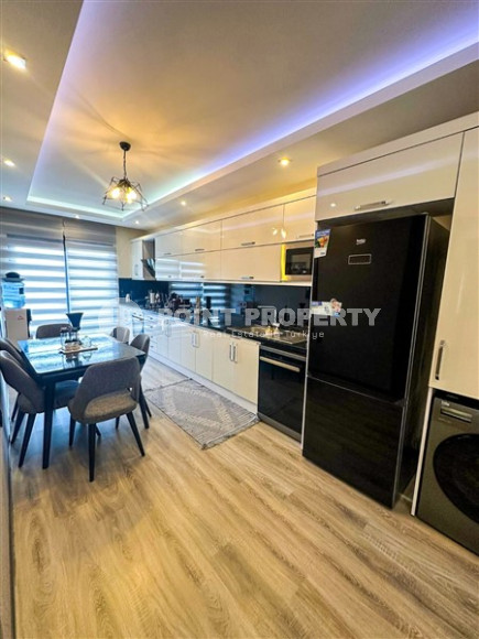 Апартаменты с четырьмя спальными комнатами в 800 метрах от моря.-id-3706-фото-3