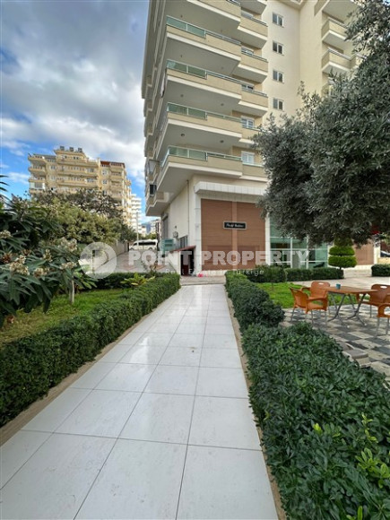 Двушка на высоком этаже в Махмутларе, полностью укомплектованная мебелью и техникой, 65 м2.-id-3707-фото-10