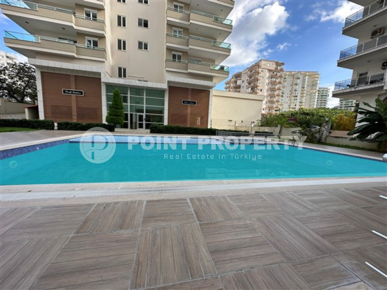 Двушка на высоком этаже в Махмутларе, полностью укомплектованная мебелью и техникой, 65 м2.-id-3707-фото-11