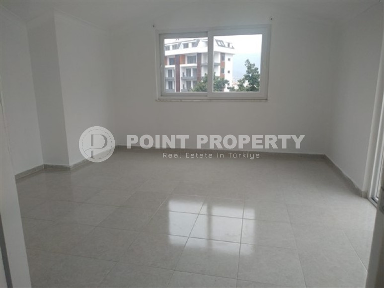 Пентхаус с четырьмя спальными комнатами в 300 метрах от центра района Тосмур.-id-3708-фото-6