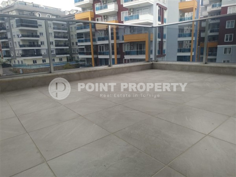 Пентхаус с четырьмя спальными комнатами в 300 метрах от центра района Тосмур.-id-3708-фото-16