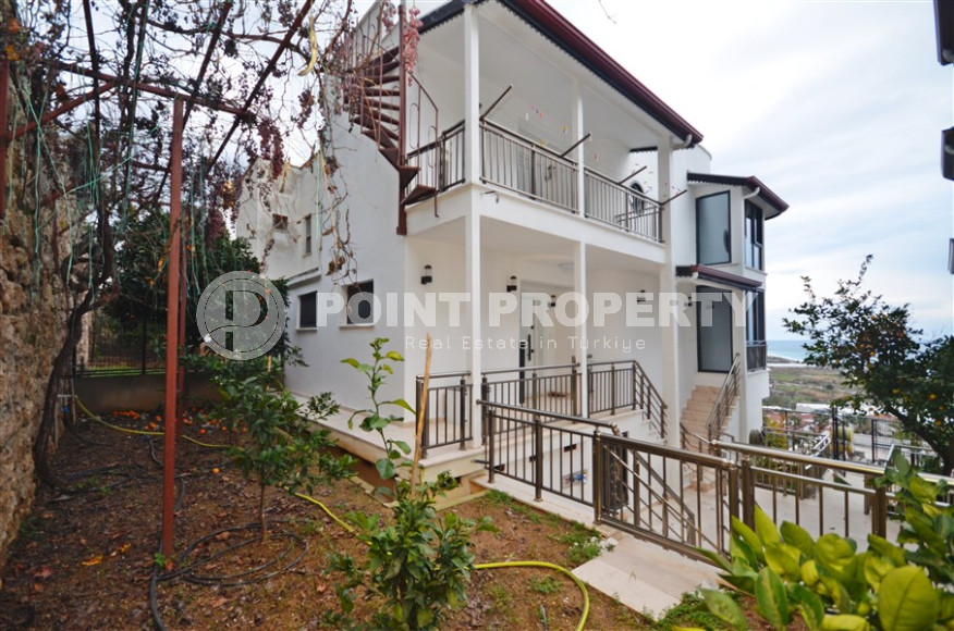 Обновленная меблированная вилла 3+1, 200м², в районе Алании Демирташ, в коттеджном поселке с инфраструктурой-id-1320-фото-32