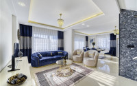 Furnished two-level apartment with a total area of 240 m2, 400 meters from the sea. .-id-3715-photo-2