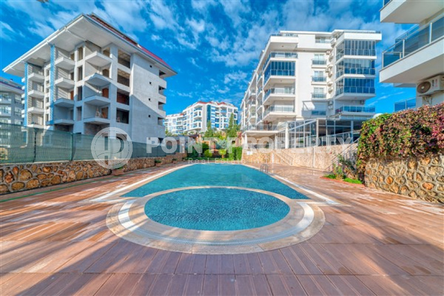 Furnished two-level apartment with a total area of 240 m2, 400 meters from the sea. .-id-3715-photo-19