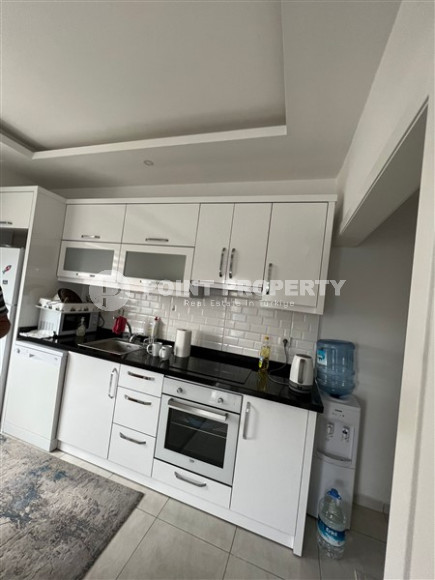 Комфортабельные апартаменты 2+1 с необходимой мебелью и техникой, 600 метров от моря.-id-3716-фото-2