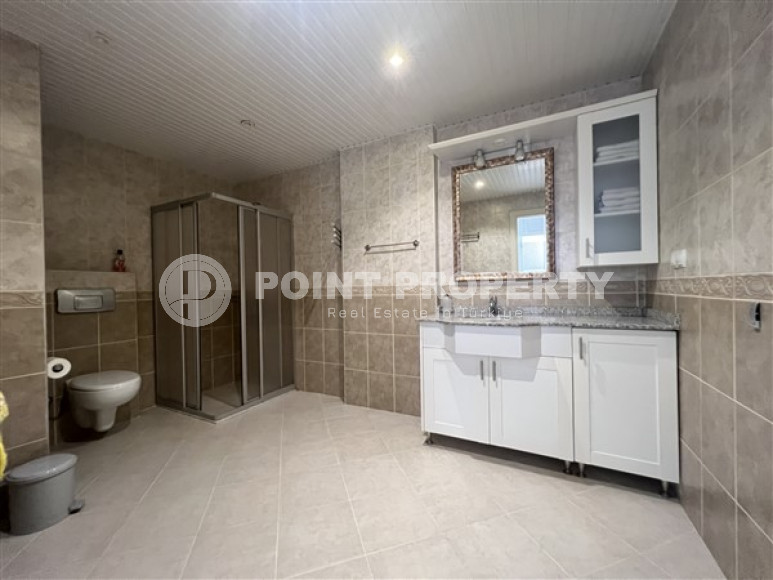 Дуплекс на 12-м этаже в центре района Махмутлар.-id-3718-фото-4