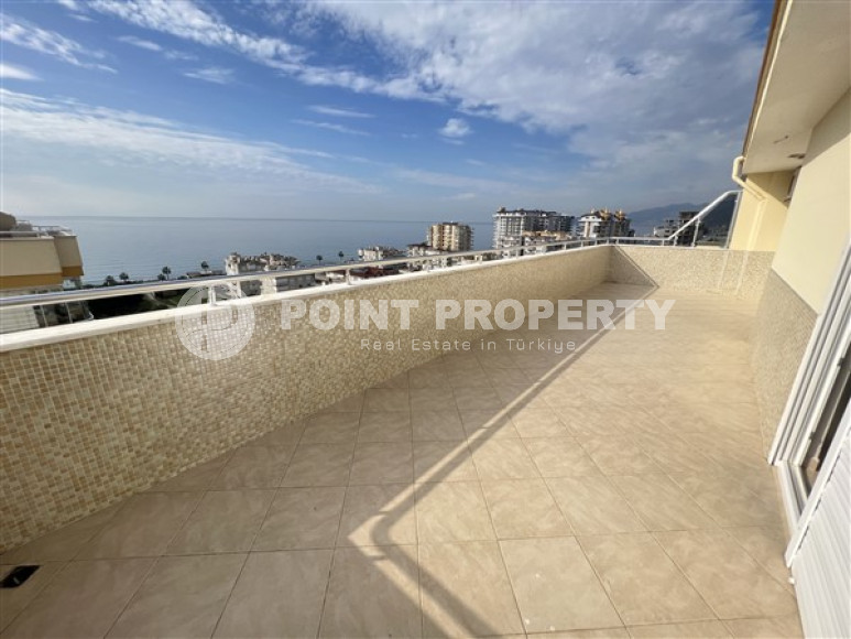 Дуплекс на 12-м этаже в центре района Махмутлар.-id-3718-фото-13