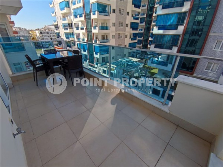 Апартаменты с интересным дизайном планировки 2+1 в престижном закрытом комплексе, 400 метров до моря.-id-3730-фото-7