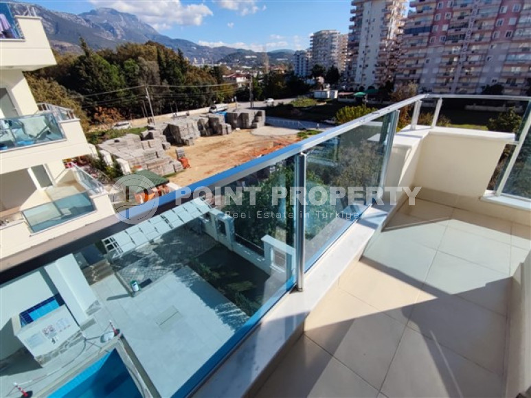 Апартаменты с интересным дизайном планировки 2+1 в престижном закрытом комплексе, 400 метров до моря.-id-3730-фото-9