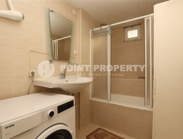 Трехкомнатные апартаменты в центральном районе города, с мебелью. 100 м2-id-3726-фото-2