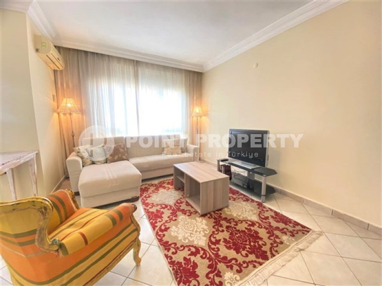 Комфортабельная квартира с планировкой 1+1 в доме 2002 года, район Оба, Аланья-id-3734-фото-2