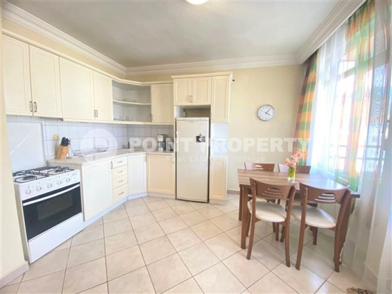 Комфортабельная квартира с планировкой 1+1 в доме 2002 года, район Оба, Аланья-id-3734-фото-4